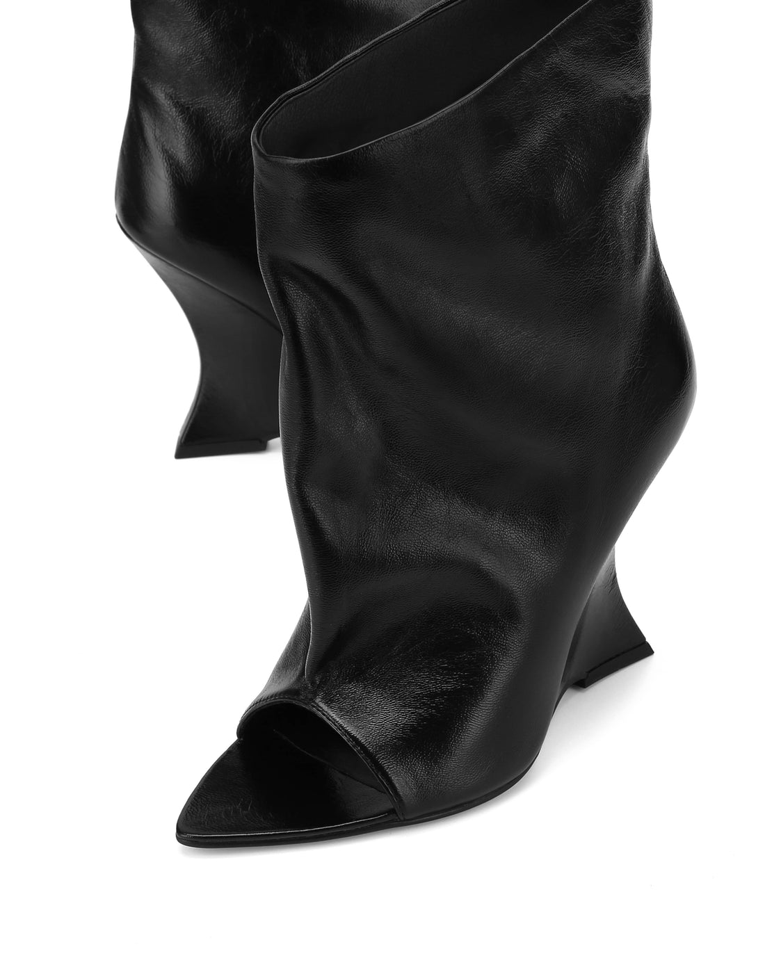 Reptile Black Leather