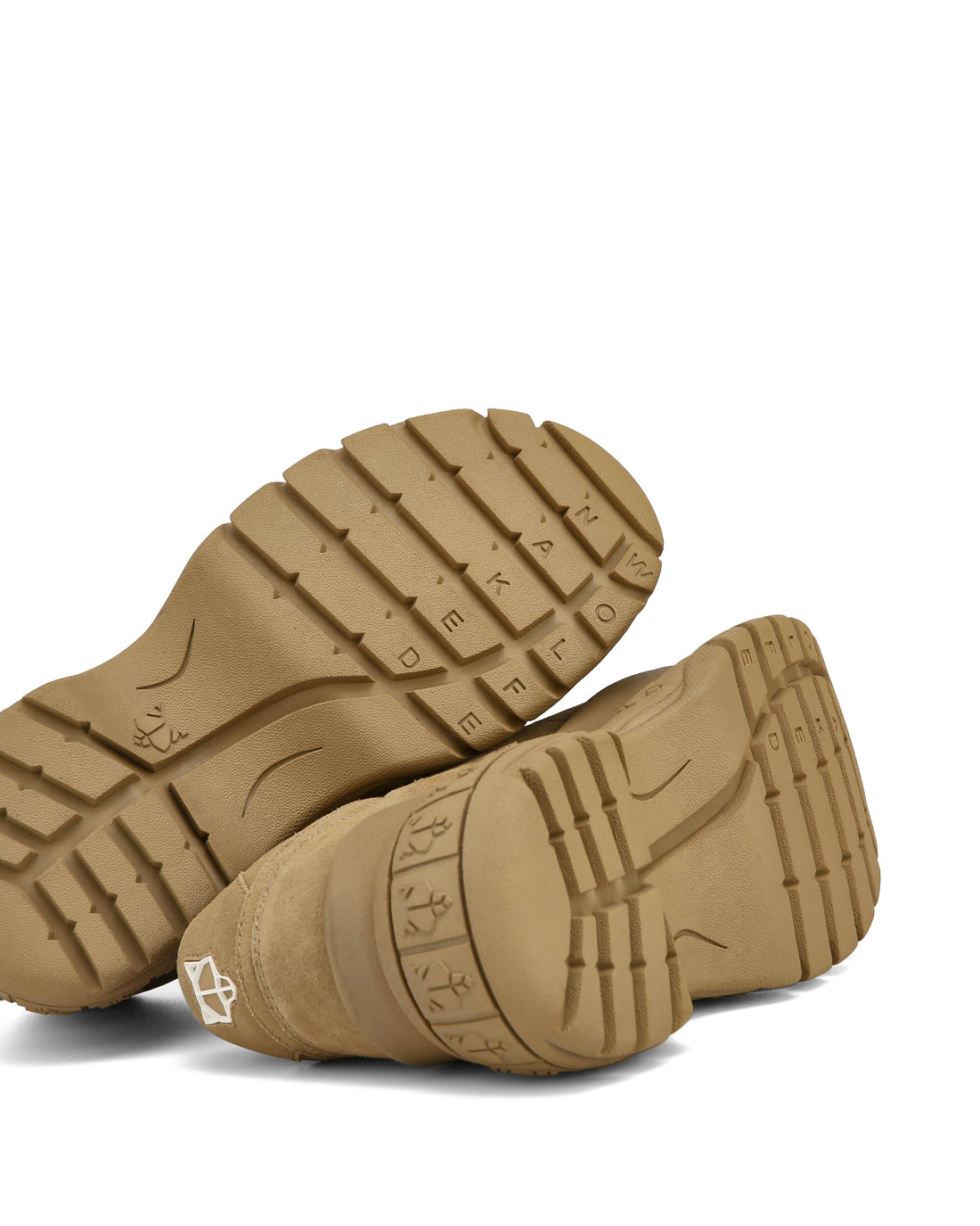 Sporty tortora scamosciata