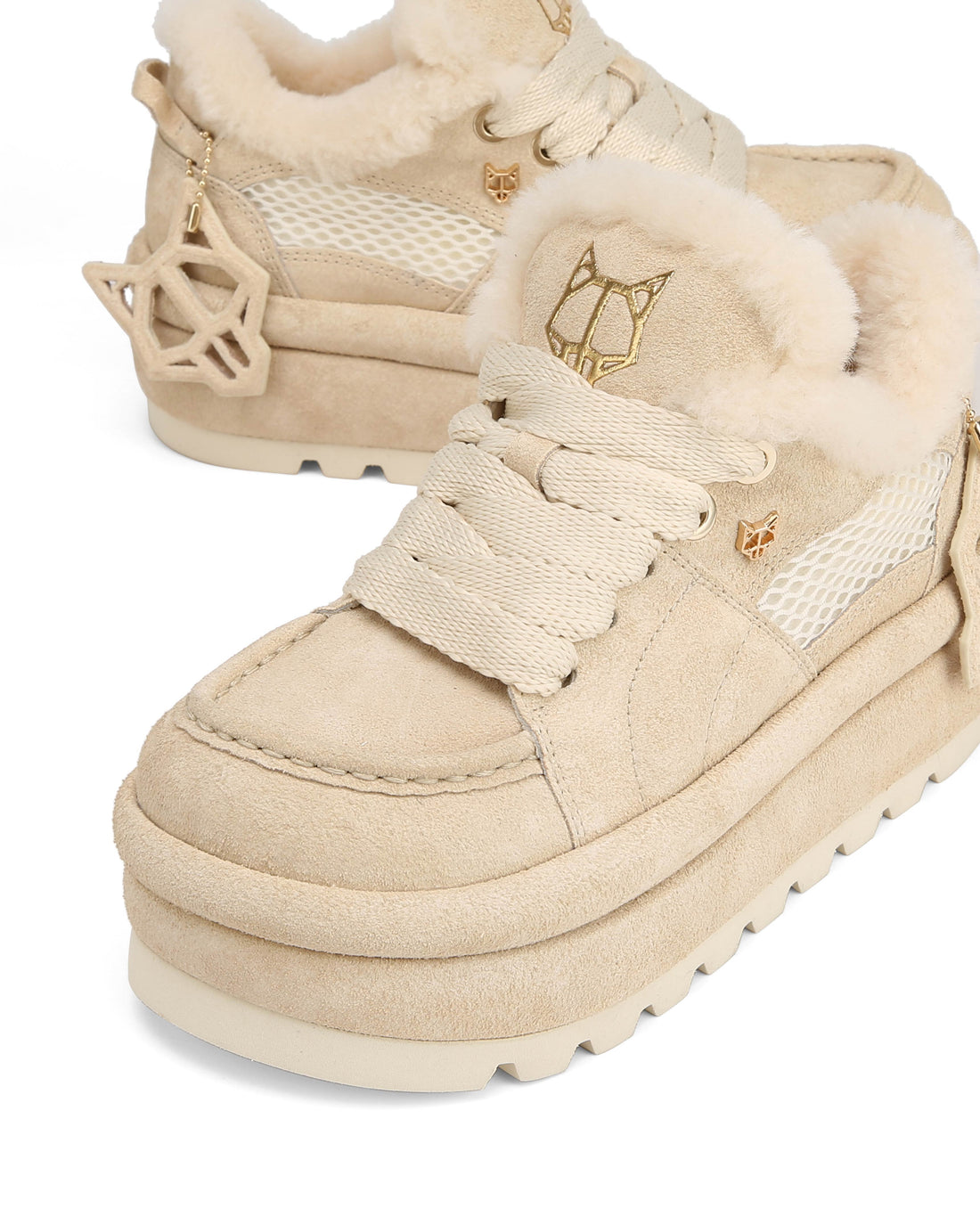 Beau Ice Suede