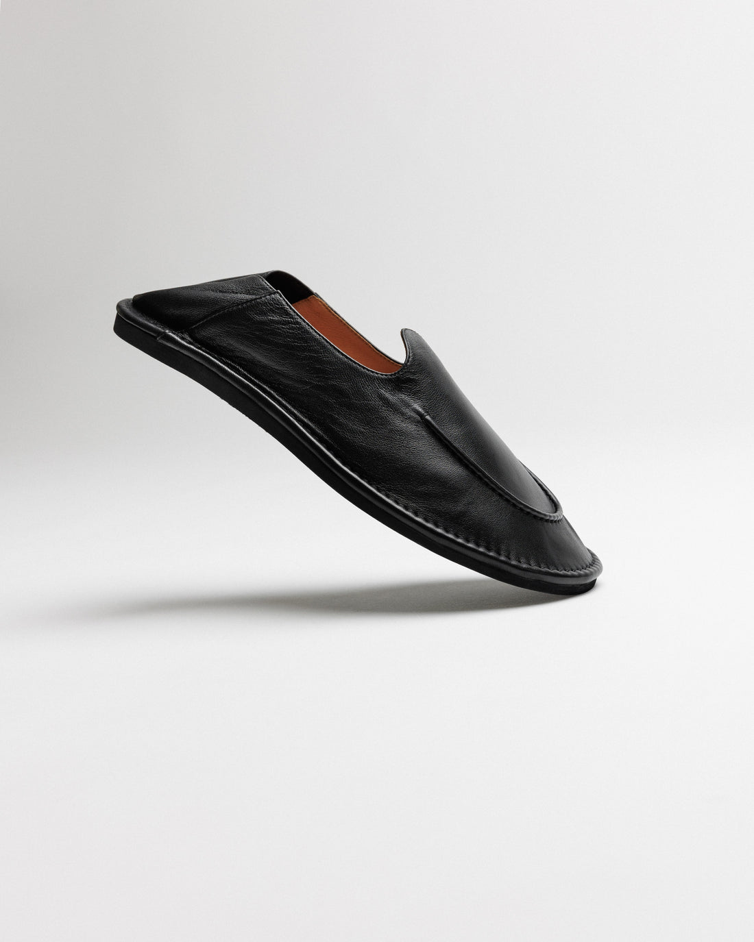 Reef Black Leather