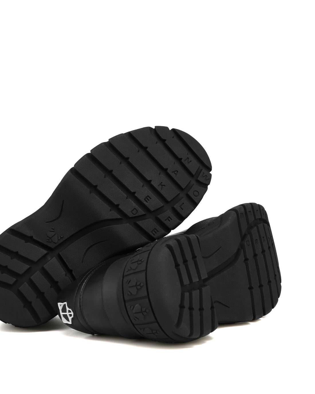Couro preto desportivo