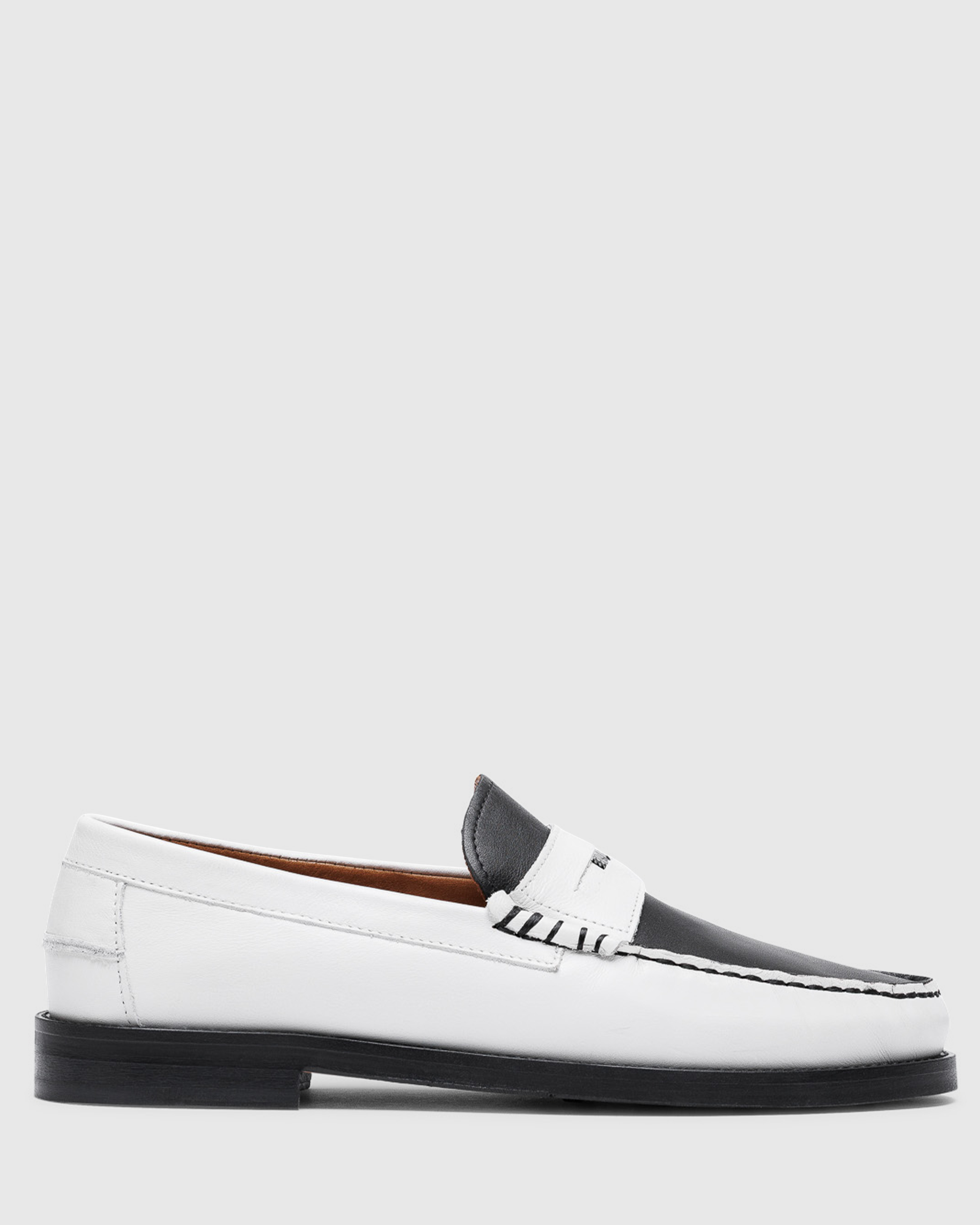 Riviera White Black Leather