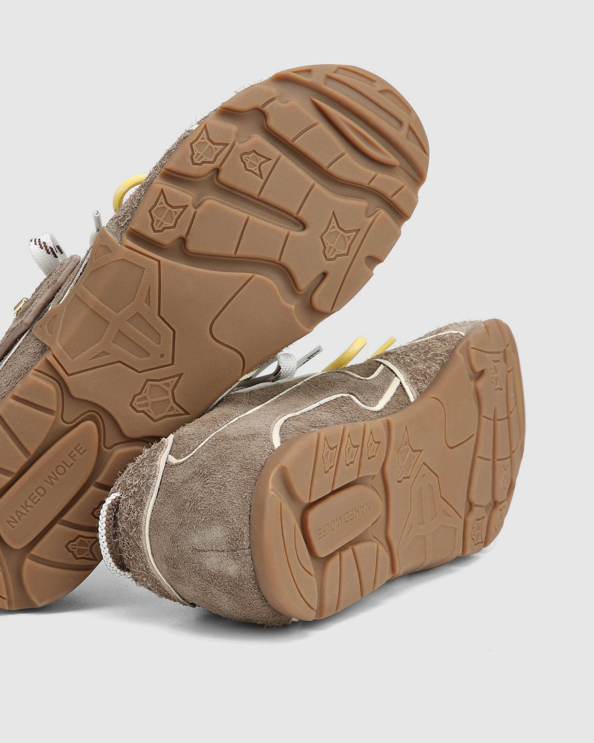 ACE_TAUPE_SUEDE-04.jpg?v=