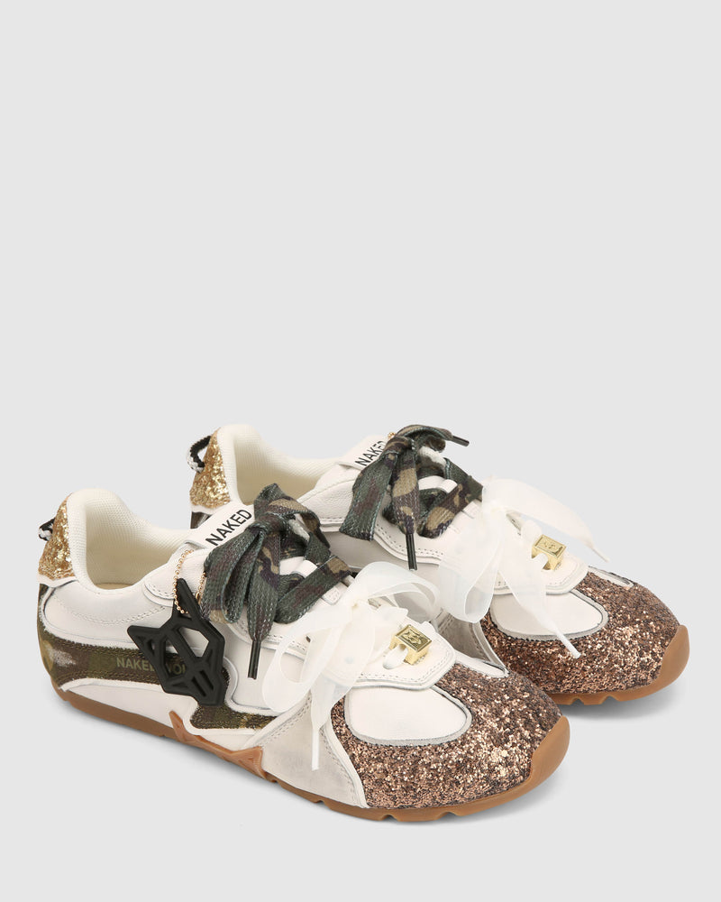 Adored White/Camo