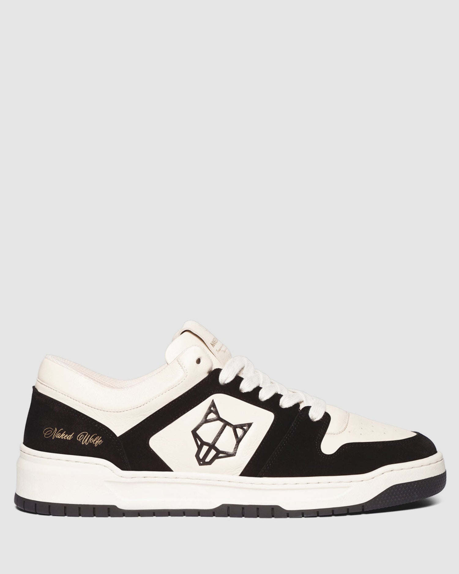 CM 01 Bone Black