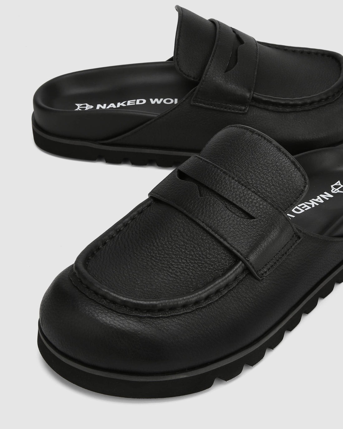 Cord Black Pebble Leather