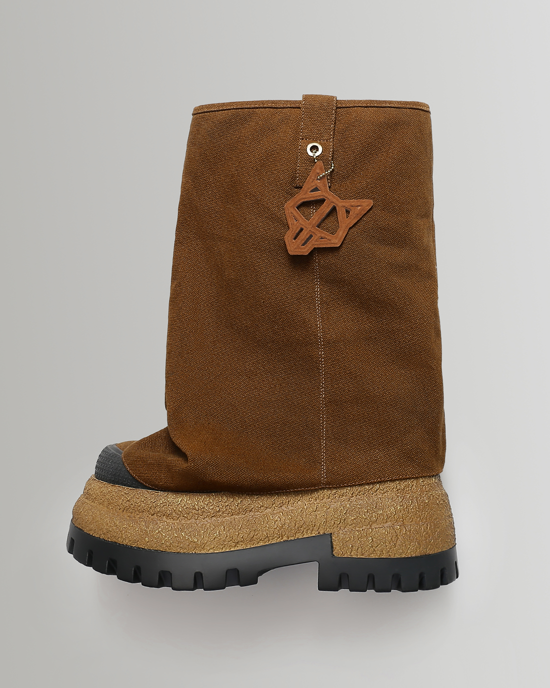 Disturb Canvas Toffee