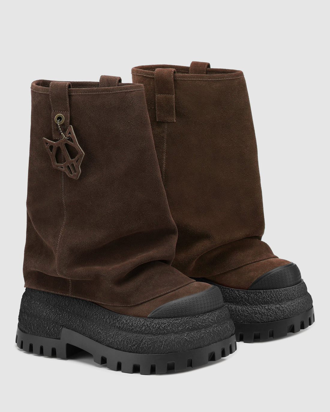 Disturb Chocolate Suede