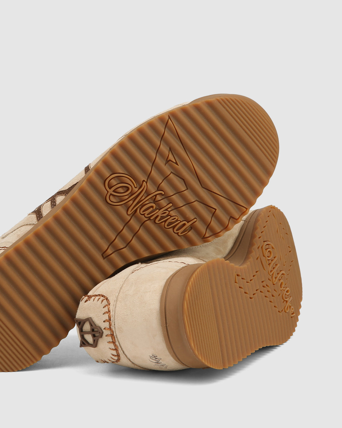 Exposure Suede Off White