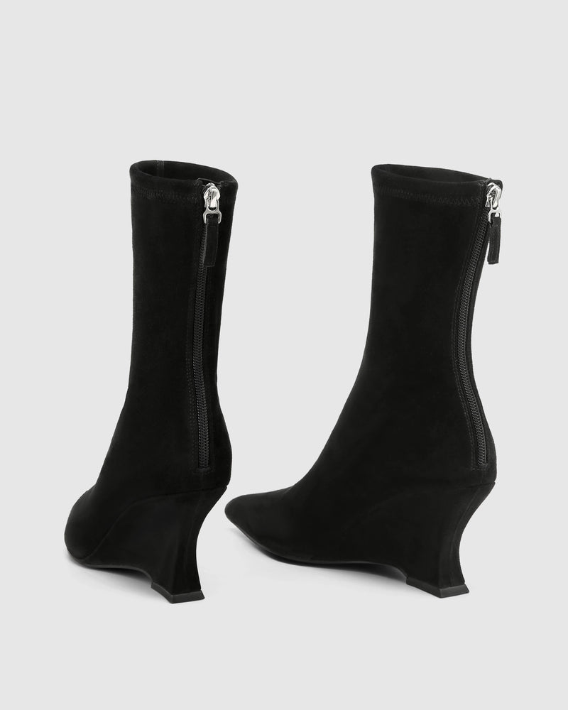 Hilly Black Suede