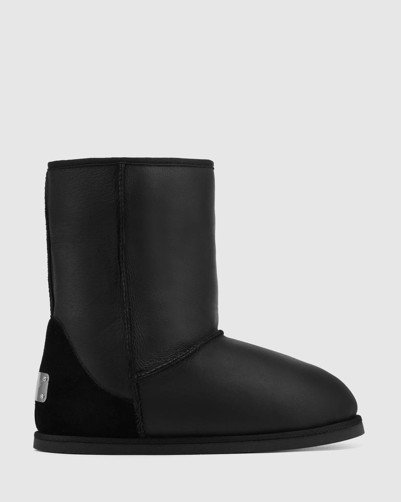 Honour Black leather