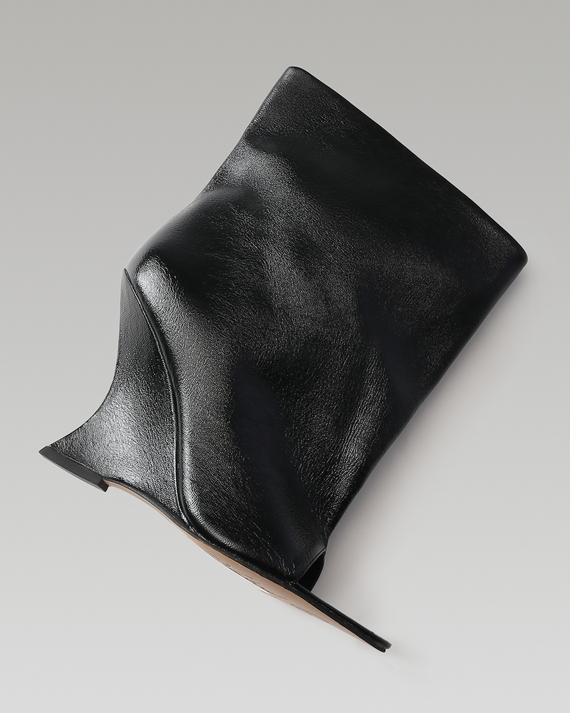 Reptile Black Leather