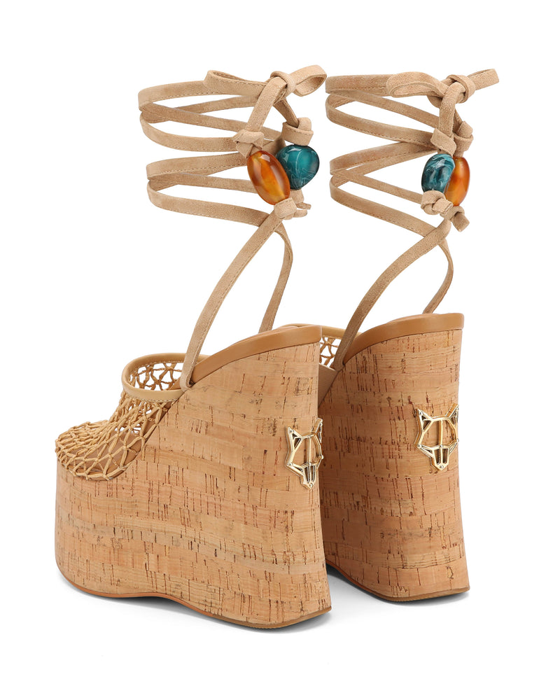 Iris Camel