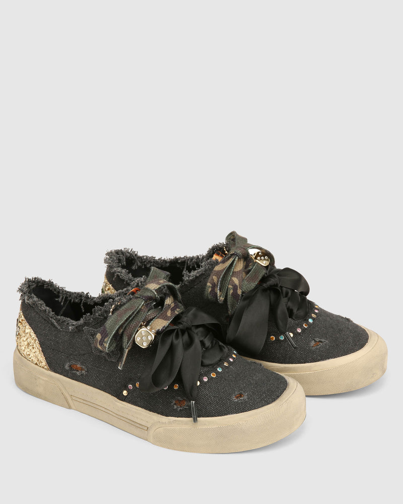 Mission Washed Black Canvas