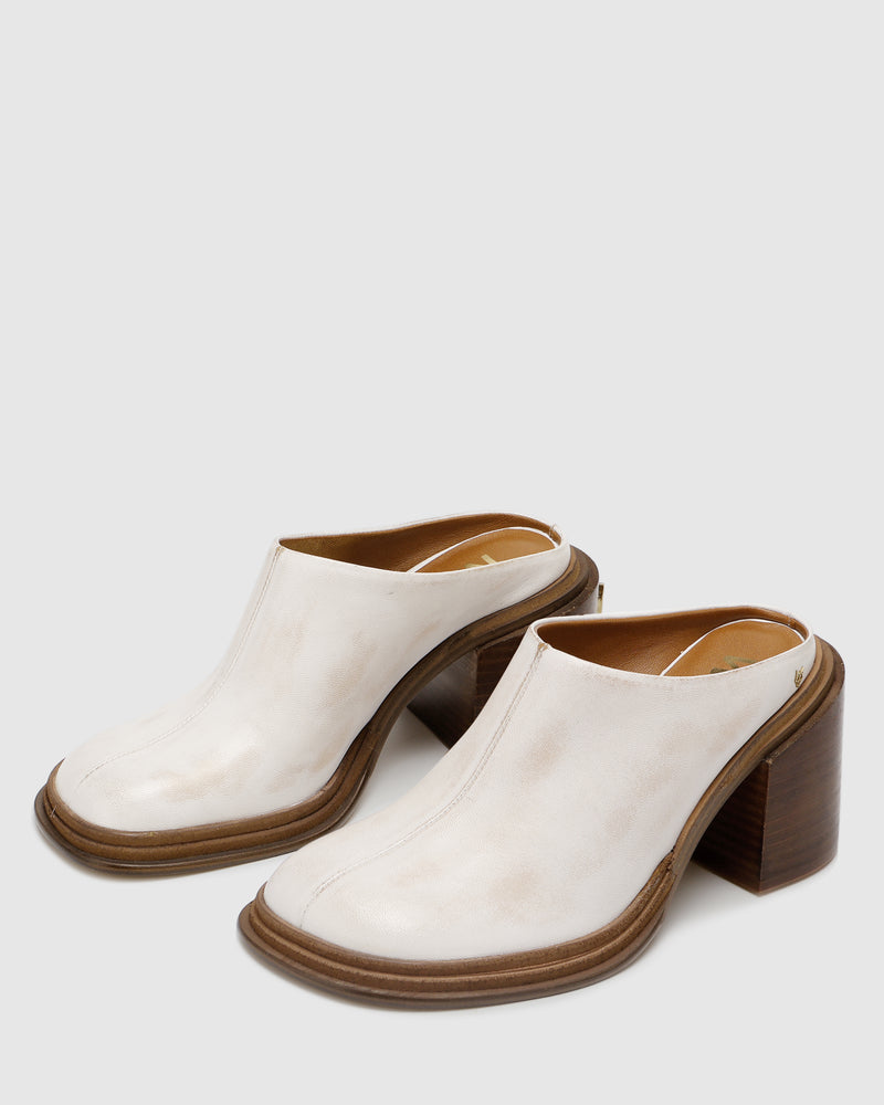 Nova White Alcohol Leather