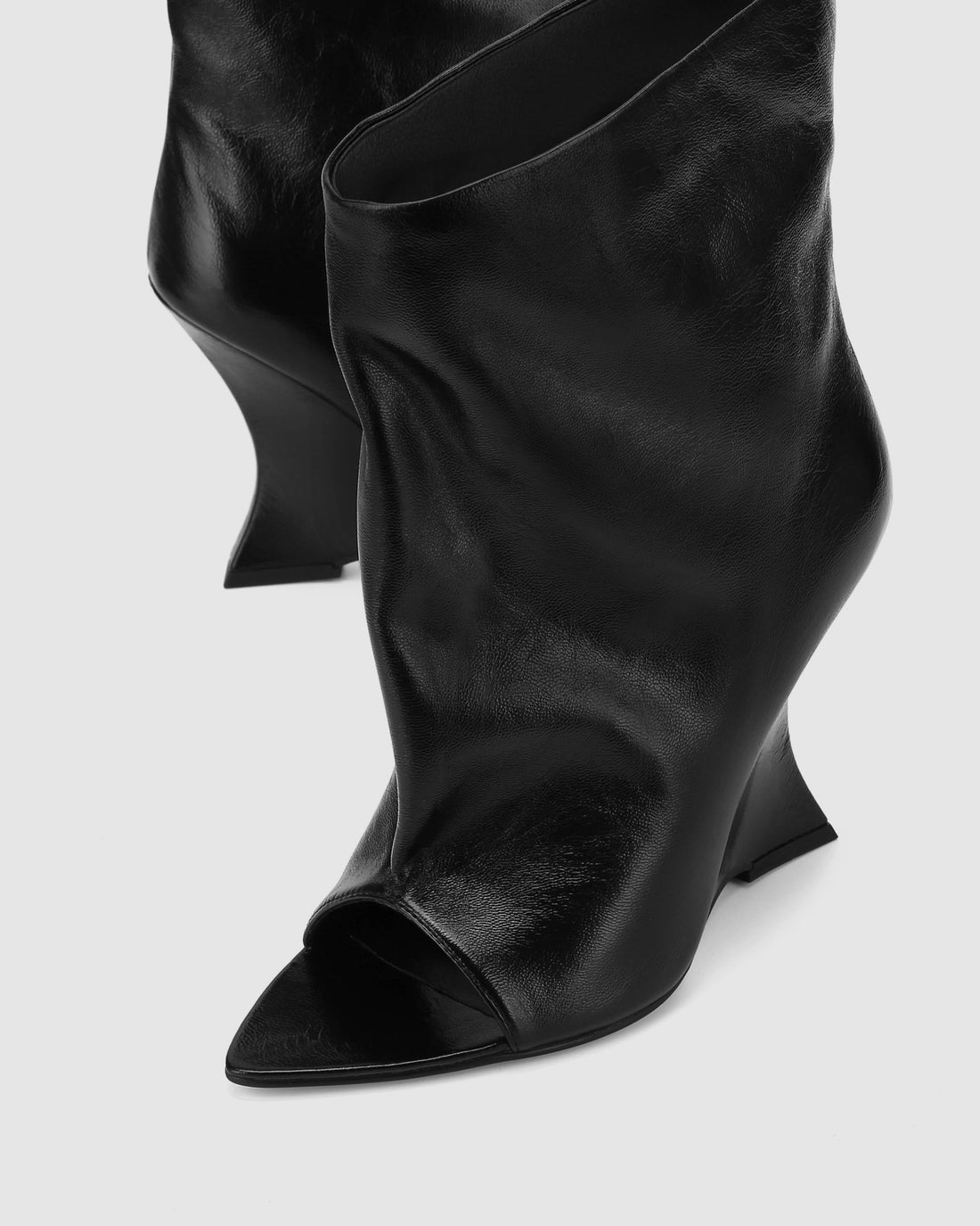 Reptile Black Leather