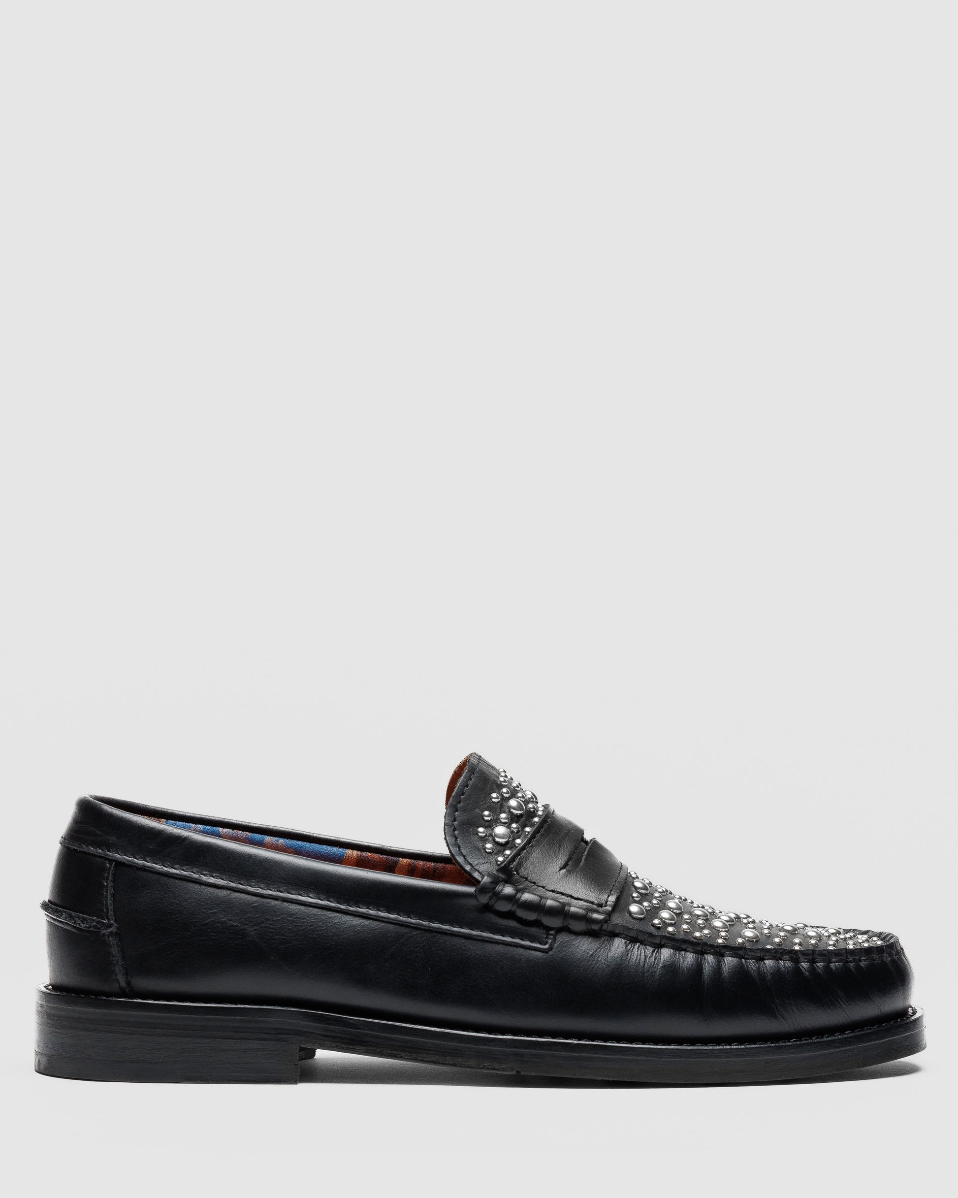 Riviera Studs