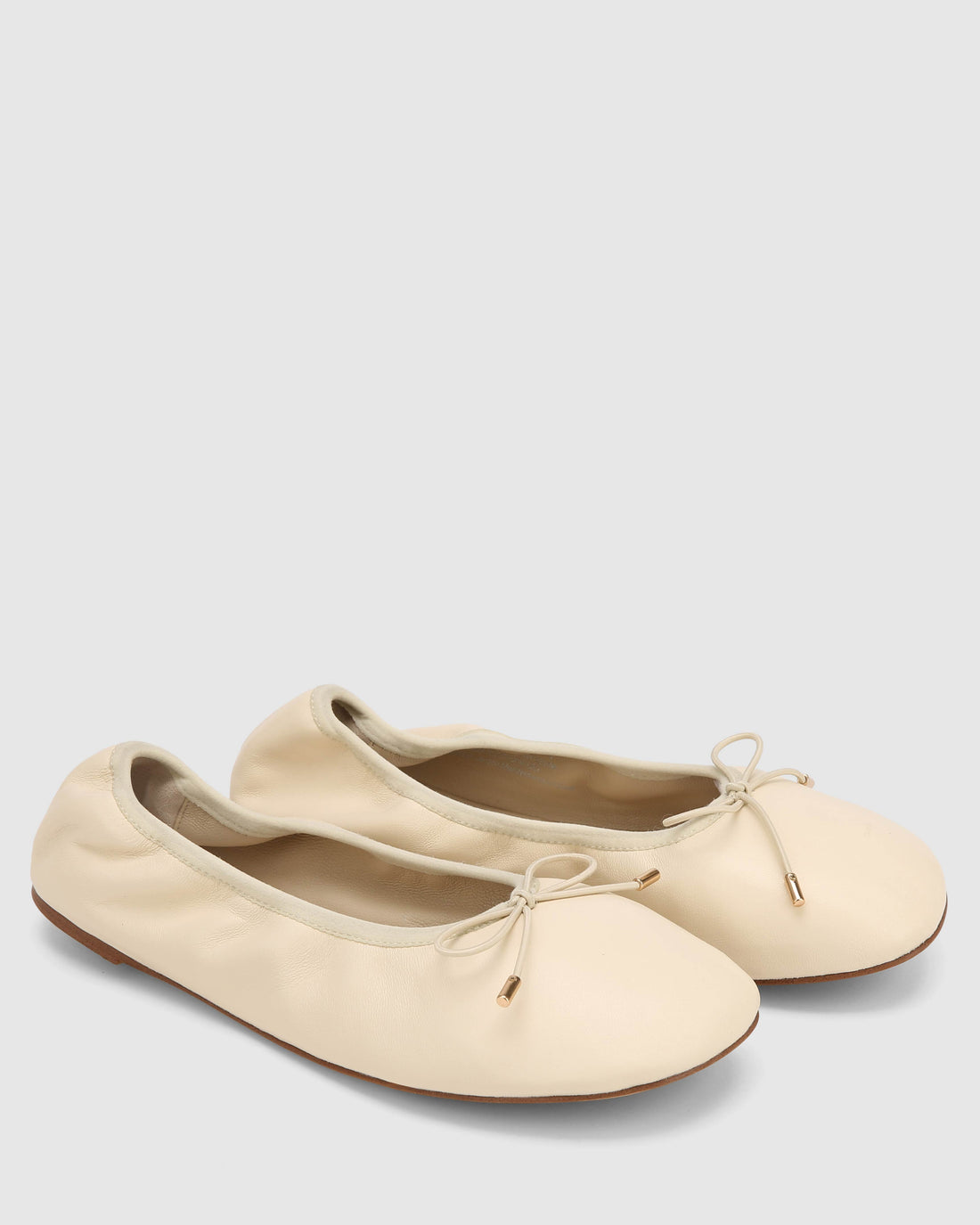 Scrunch Cream Leather