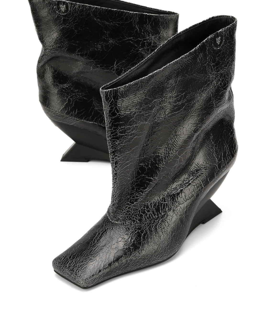 Shade Black Leather