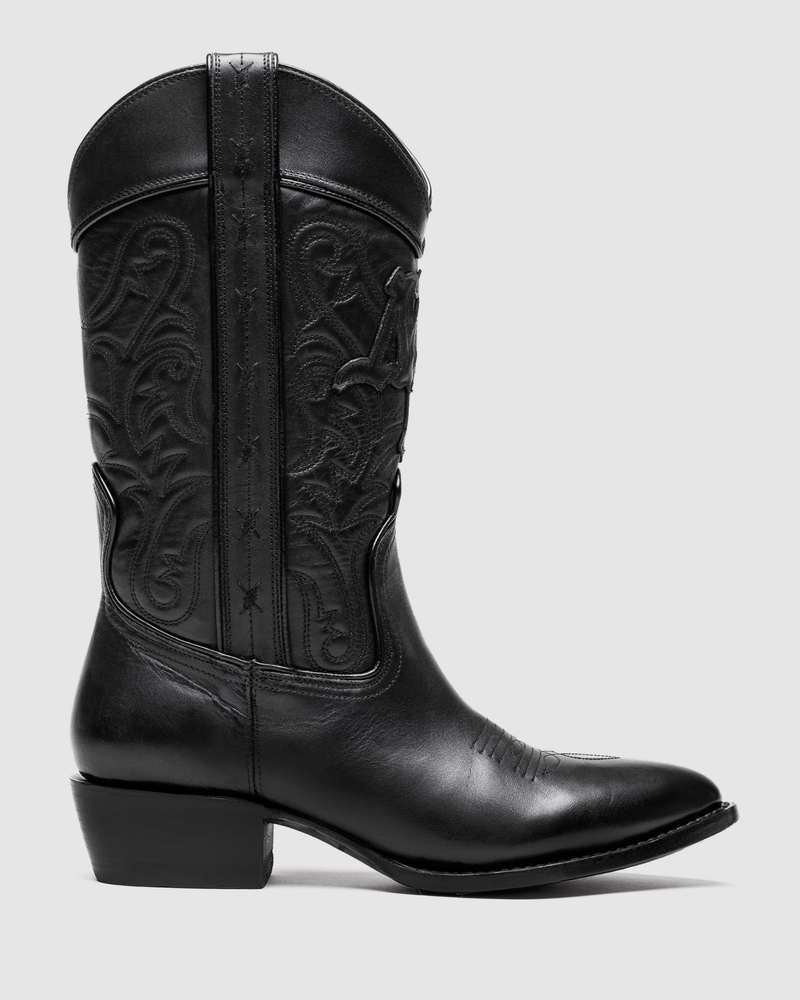 The Outlaw Boot Black