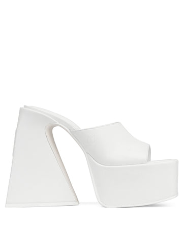 Pearl White